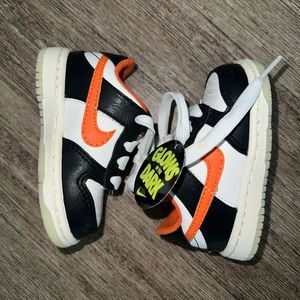 Nike Dunk Low ‘Halloween’ Sz 4c